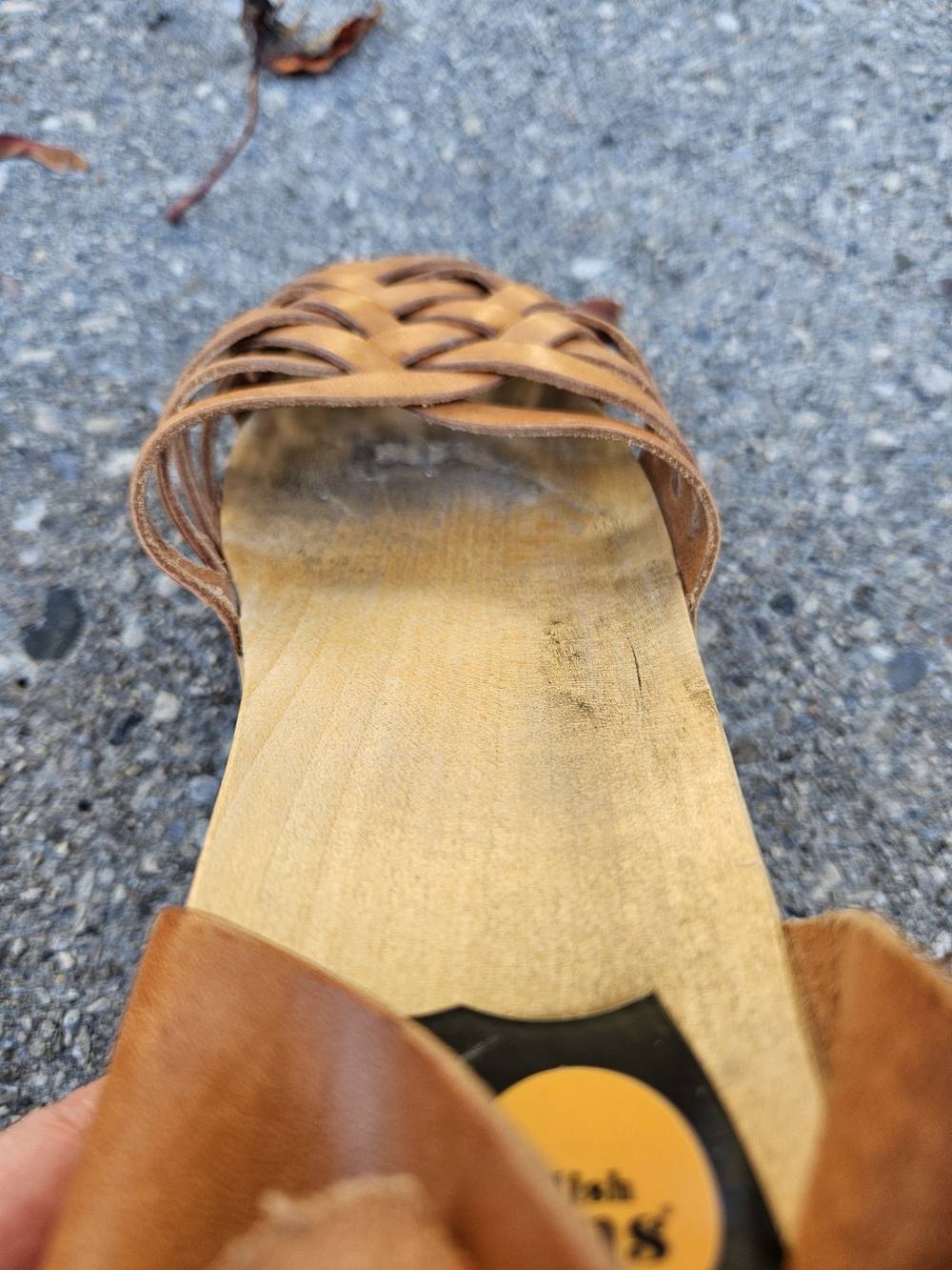 Toffel Swedish Hasbeens Tan Woven Leather Clog Sandals - Picture 9 of 12